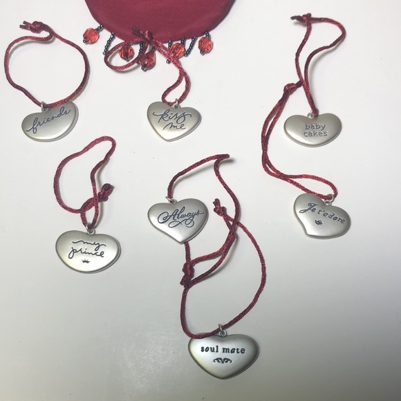 Hallmark Keepsake Christmas 2005 Words of Love Pouch - Picture 4 of 4